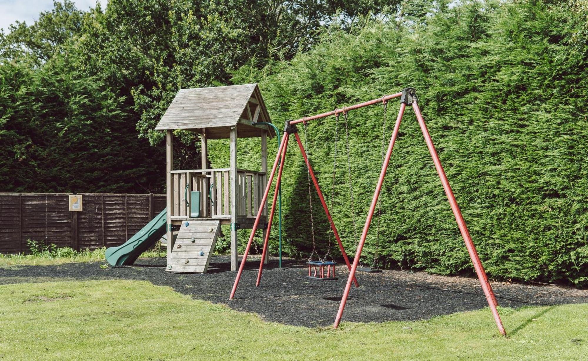 Families, Contractors And Businesses - Cottage Home - Next To Oxford, Bicester And Blenheim Bletchingdon Eksteriør billede